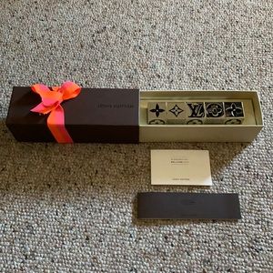 Louis Vuitton Authentic Metal Silver Cube Game Dice